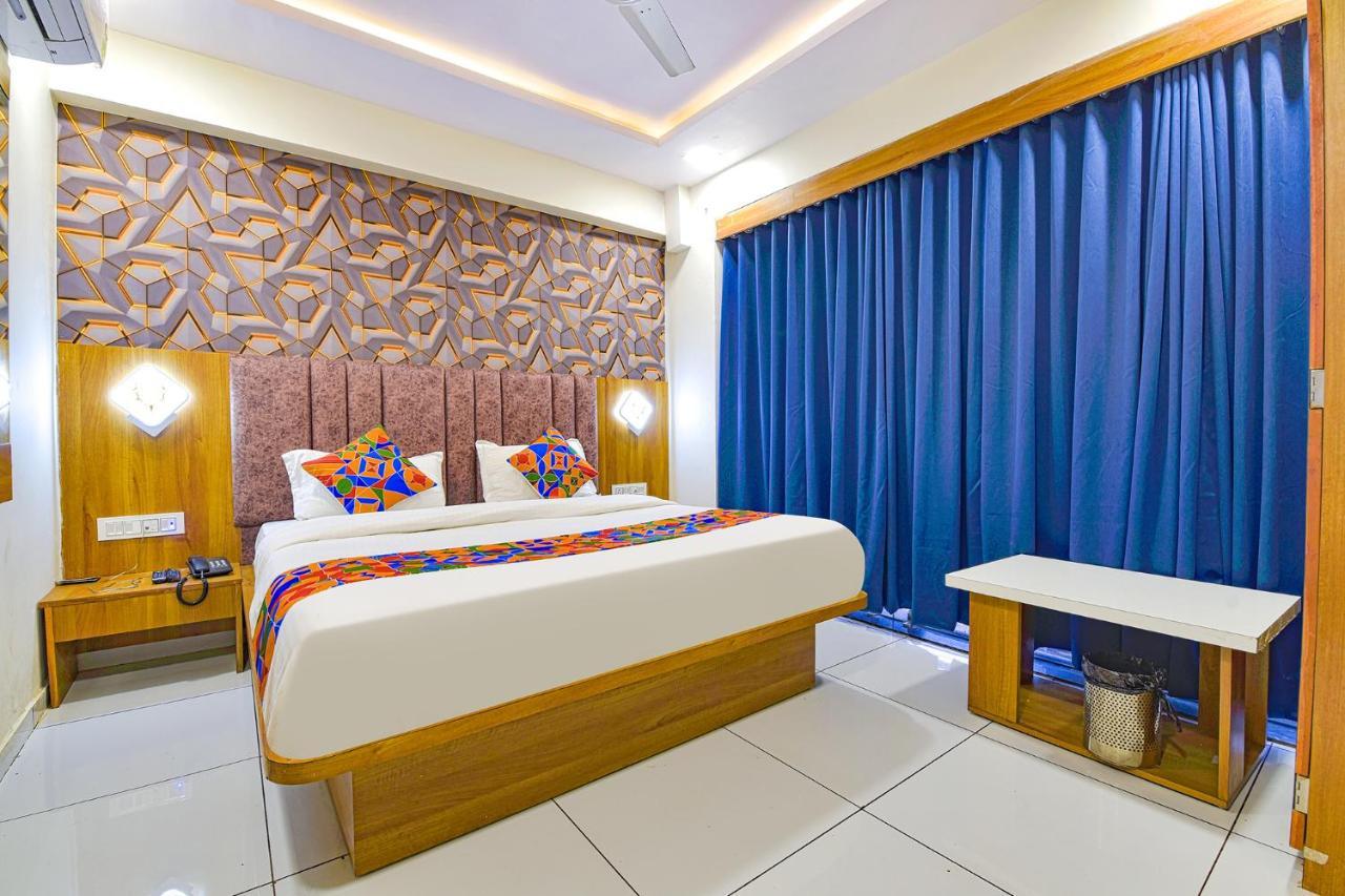 Fabhotel New York Batwa Екстер'єр фото