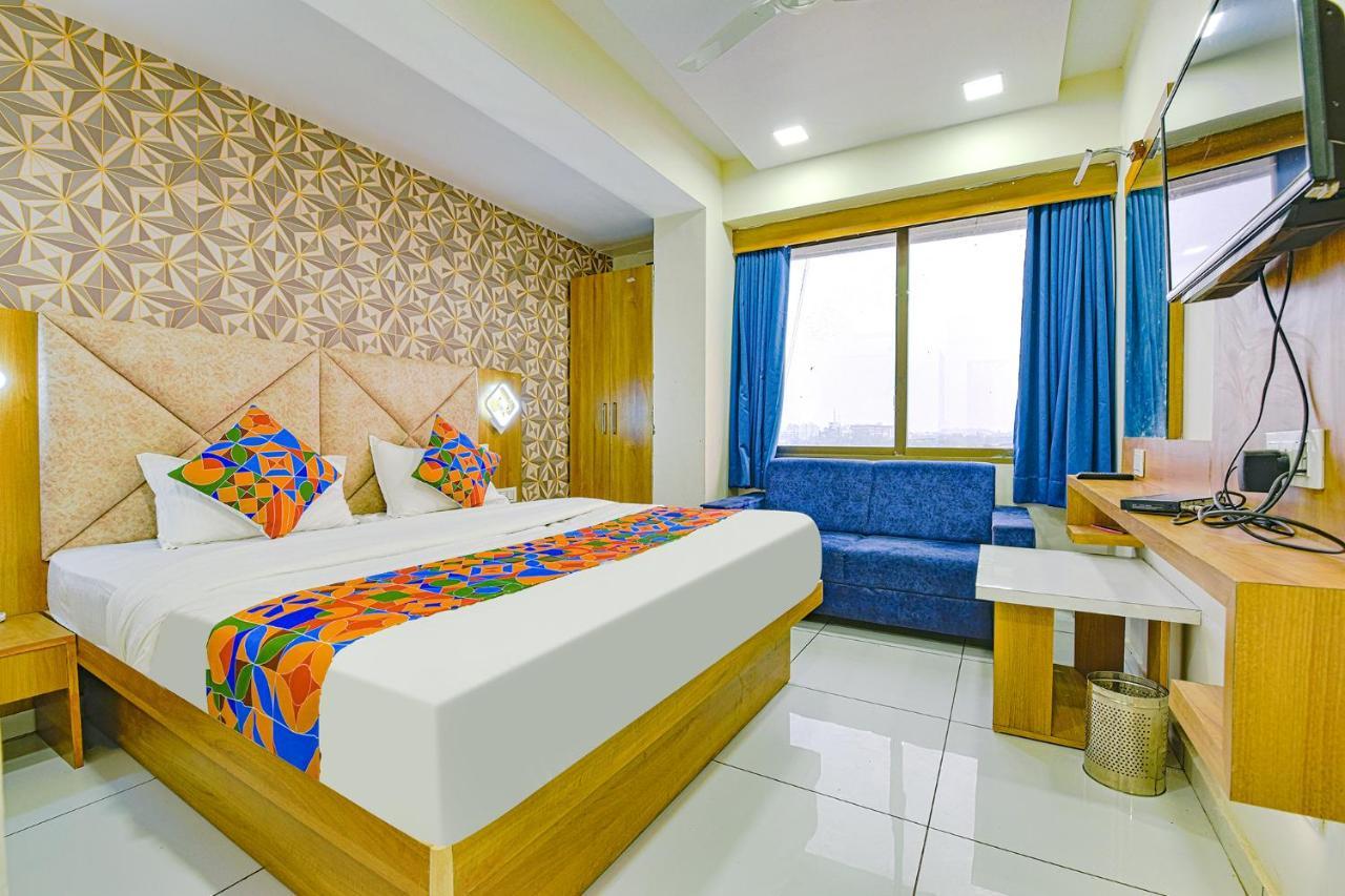 Fabhotel New York Batwa Екстер'єр фото