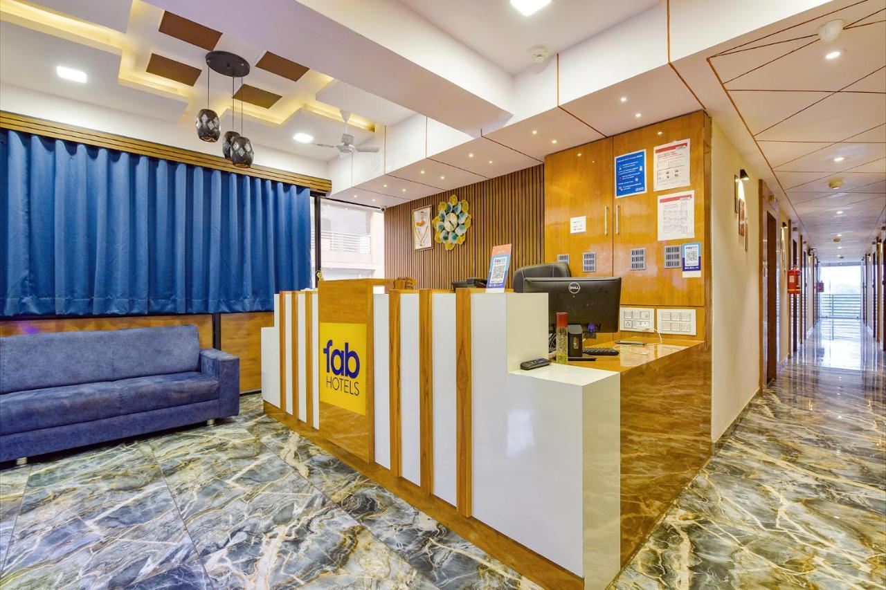 Fabhotel New York Batwa Екстер'єр фото